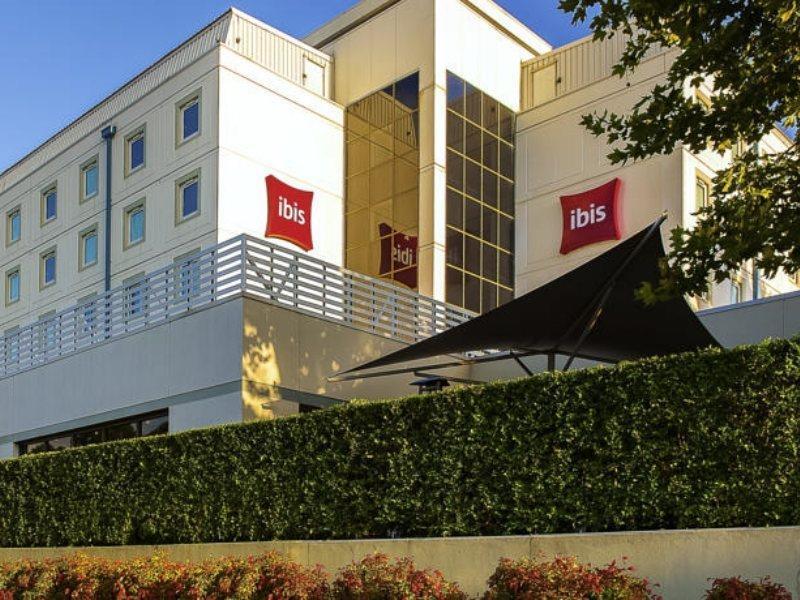 Ibis Sydney Airport Hotel Exterior photo